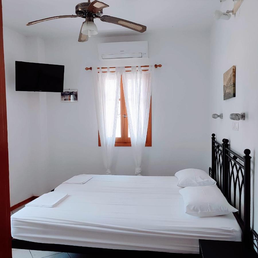 Maroudas Stavros Apartments Вати Экстерьер фото